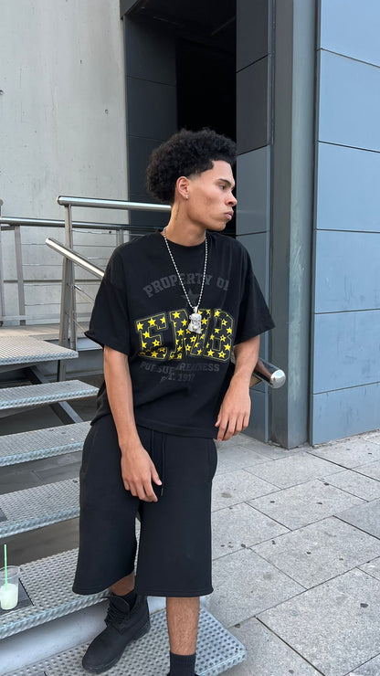 Greatness tee